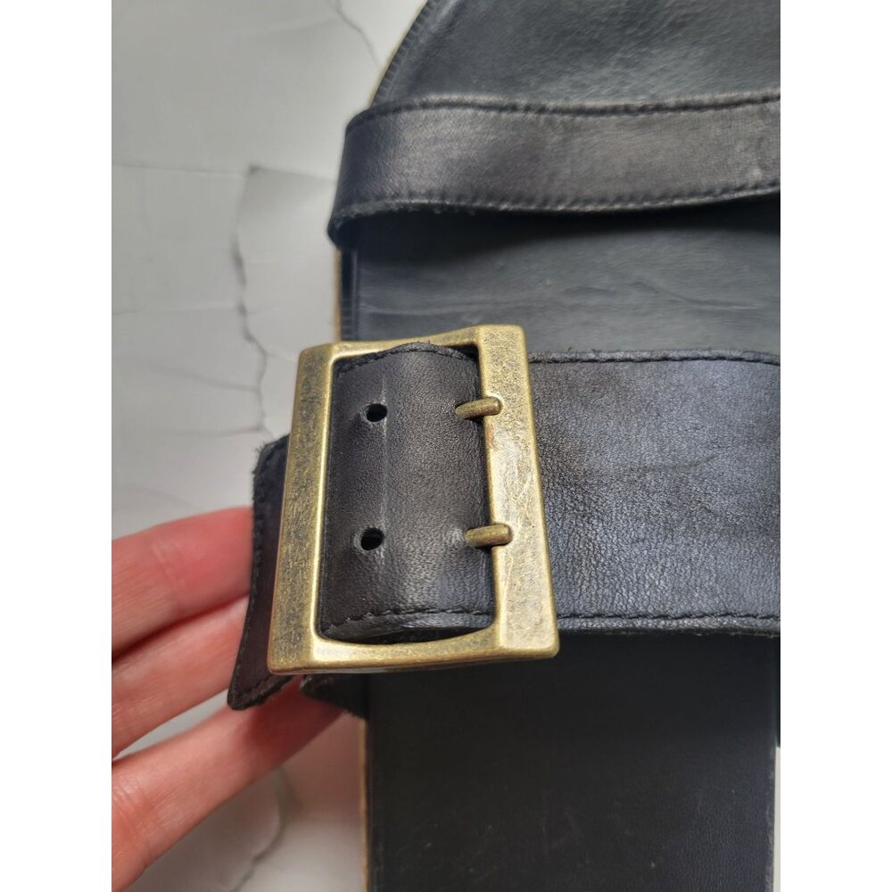 Sorel Women's Roaming Buckle Slide Sandals featuring a leather upper Size 8 - Picture 3 of 8